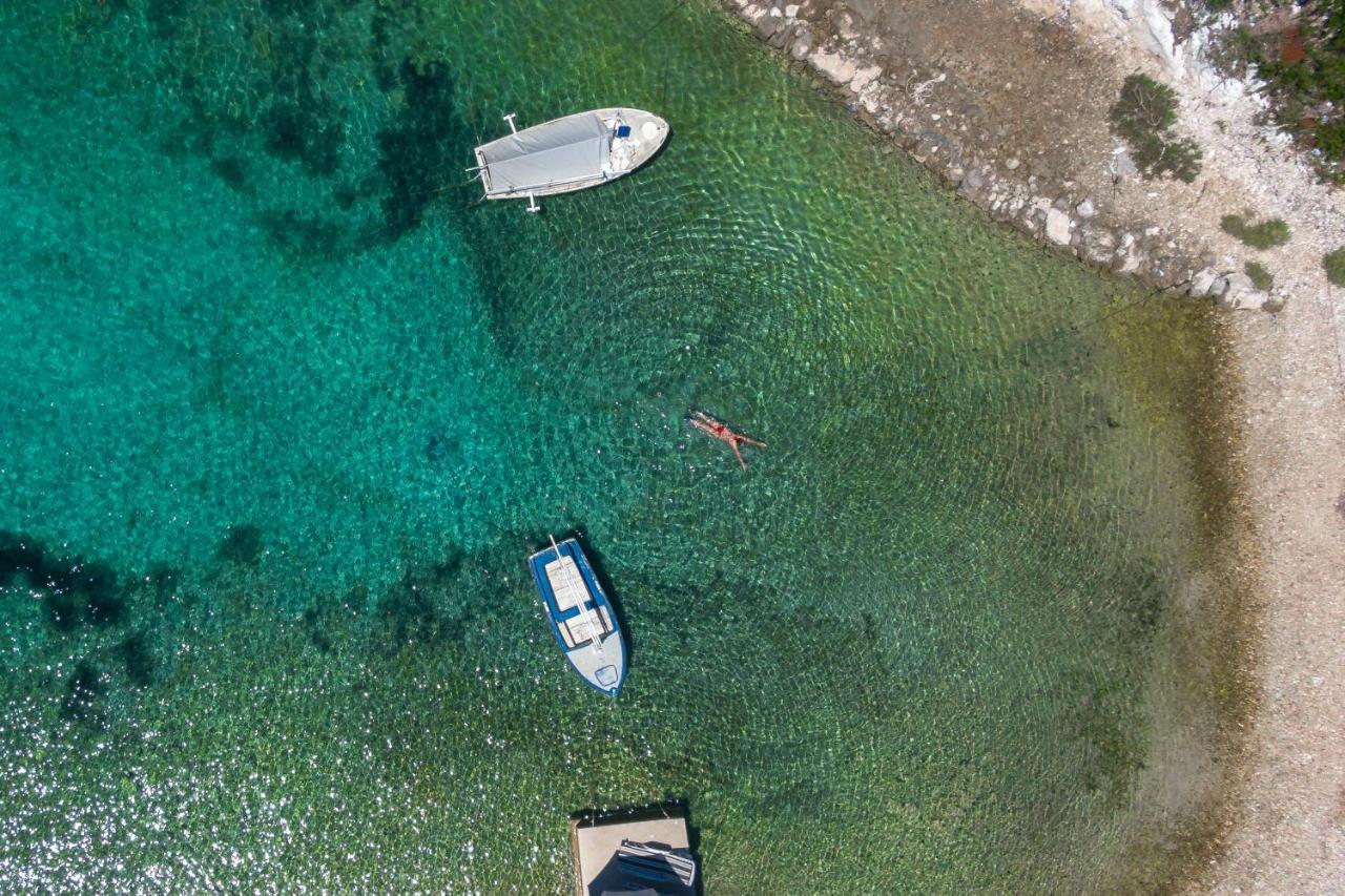 Secluded House With A Parking Space Cove Stratincica, Korcula - 13430 Vila Vela Luka Exterior foto